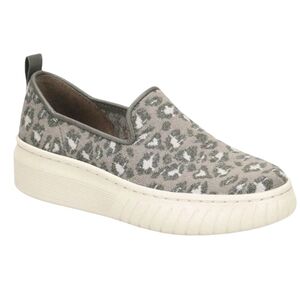 Sofft Pavina Leopard Slip-On Sneakers Size 7.5